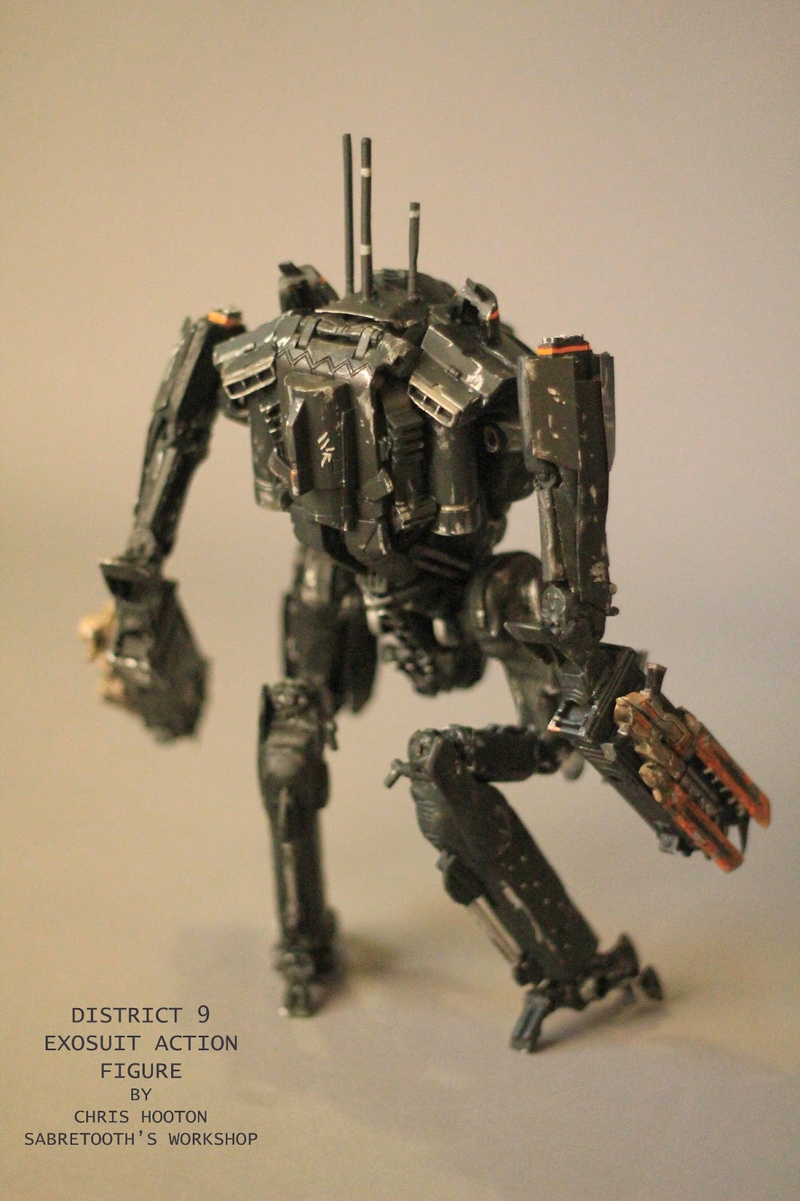 Illustration for article titled District 9 Action Figures Are Fokkin' Terrific